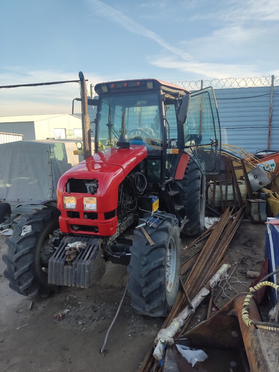Shchepodrobilka Farmi 260 Na Baze Traktora Belarus 1323 03